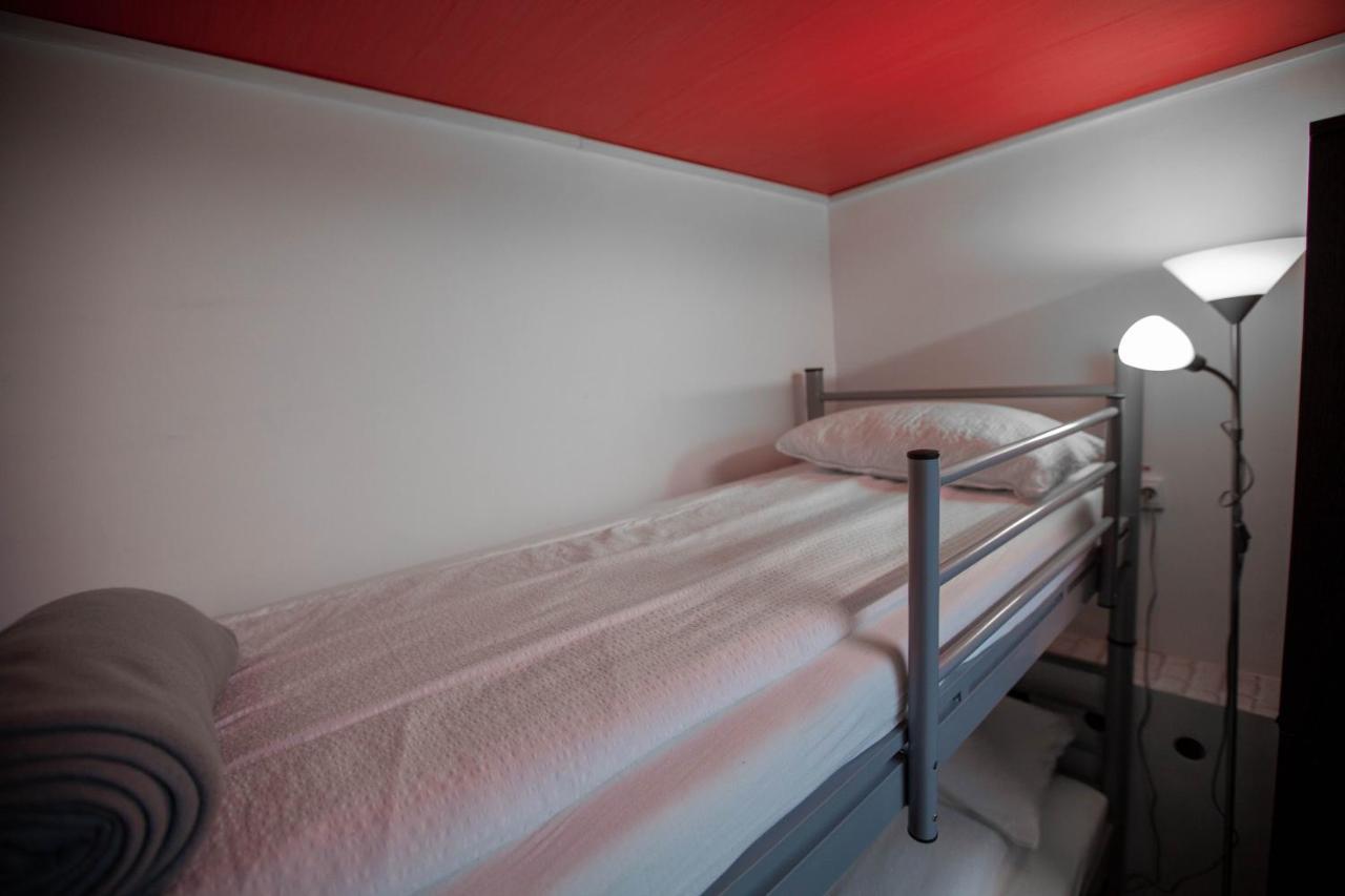 Oradea Central Hostel Zewnętrze zdjęcie